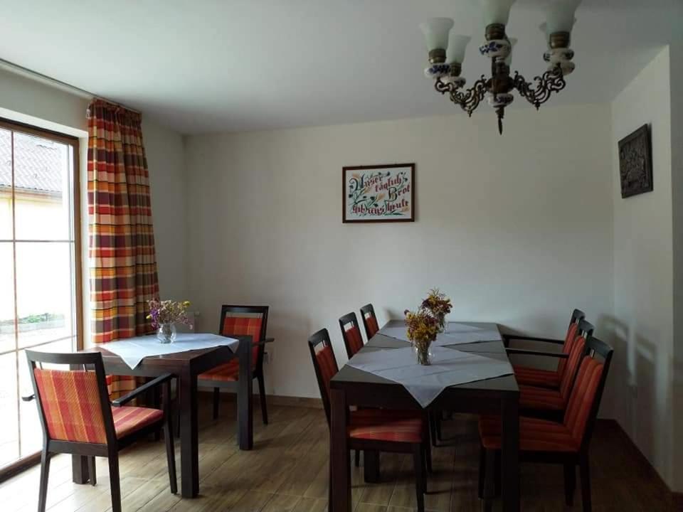 Hotel Retro Regina à Bazna Extérieur photo